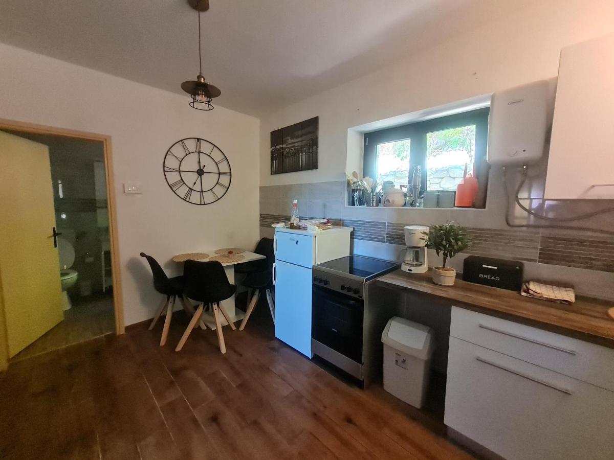 Apartment Sunshine Mali Lošinj Eksteriør bilde