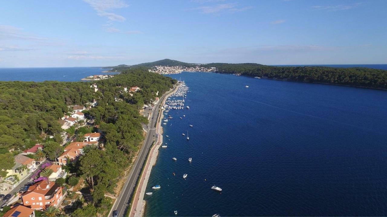 Apartment Sunshine Mali Lošinj Eksteriør bilde